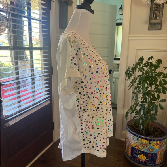 New York & Co Soho NWOT White Tee with Colorful Sequins - Picture 3 of 6